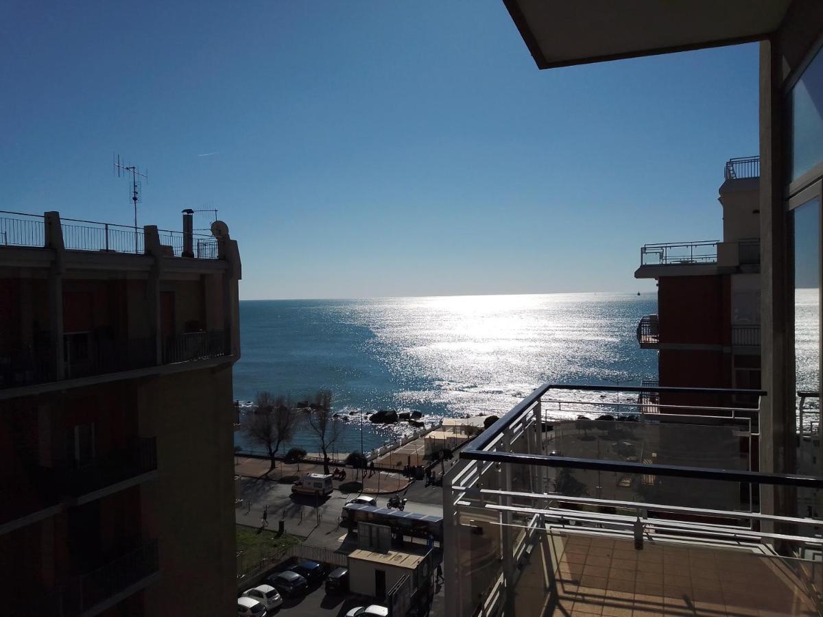 V I P Suites Cielo Stellato On Concordia Sea Salernes Extérieur photo