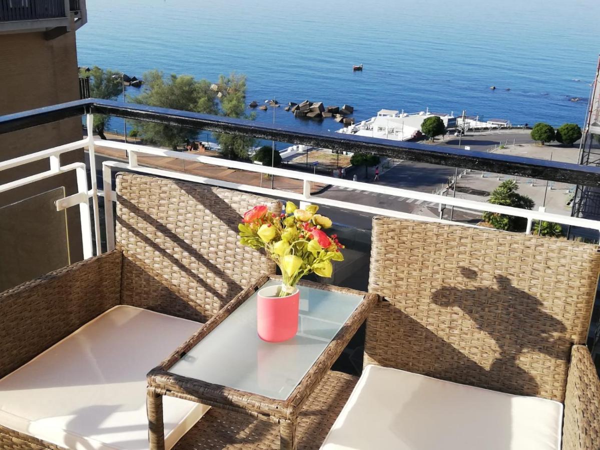 V I P Suites Cielo Stellato On Concordia Sea Salernes Extérieur photo